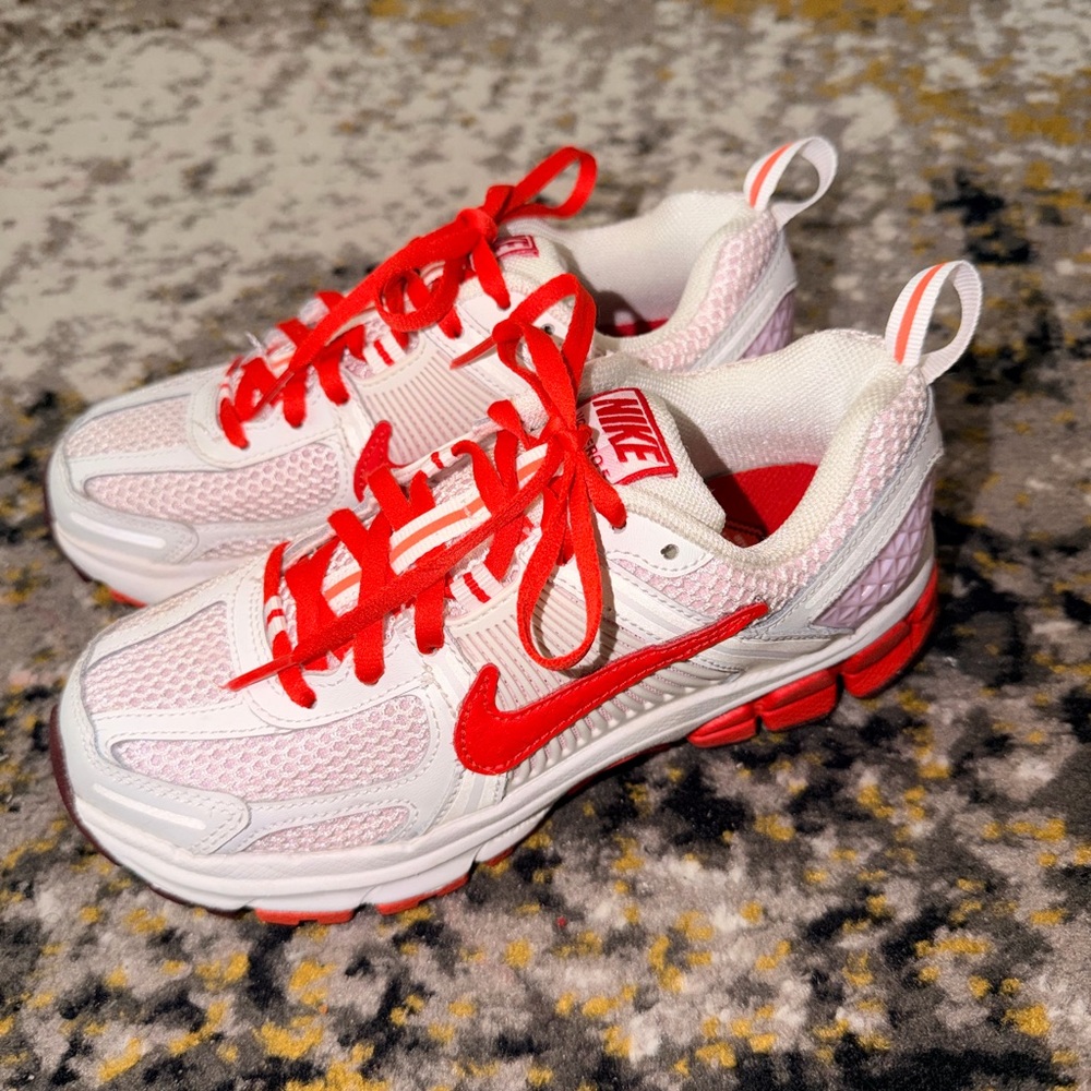 Nike Vomero Kids Red and White Sneakers